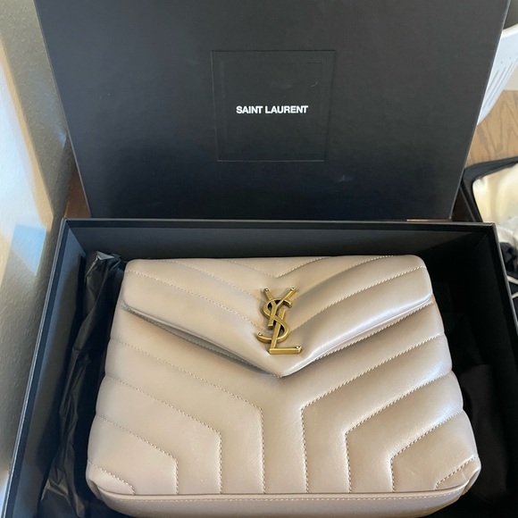 YSL Lou Lou Small Chain Bag - Picture 3 of 13